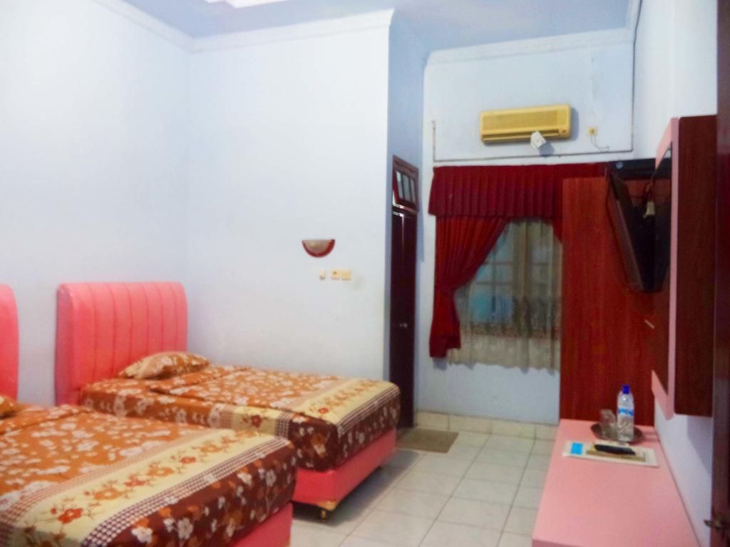 Hotel Indonesia Pekalongan Zewnętrze zdjęcie